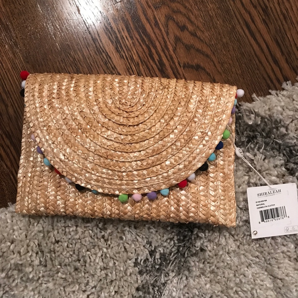 Cute summer clutch! Never worn